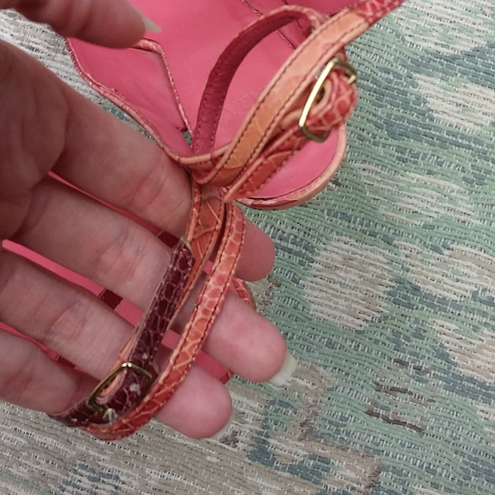 Zara Cranberry Crocodile and Cork Wedges - Picture 8 of 13